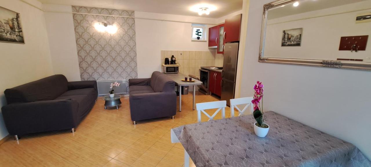 Amulett Suite Apartment Hajdúszoboszló Exterior foto